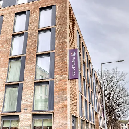 Premier Inn Dublin City The Liberties-2